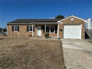 719 Pilot House Dr, Newport News — photo