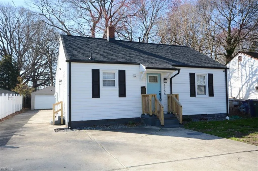 1265 Pall Mall St #A, Norfolk — photo
