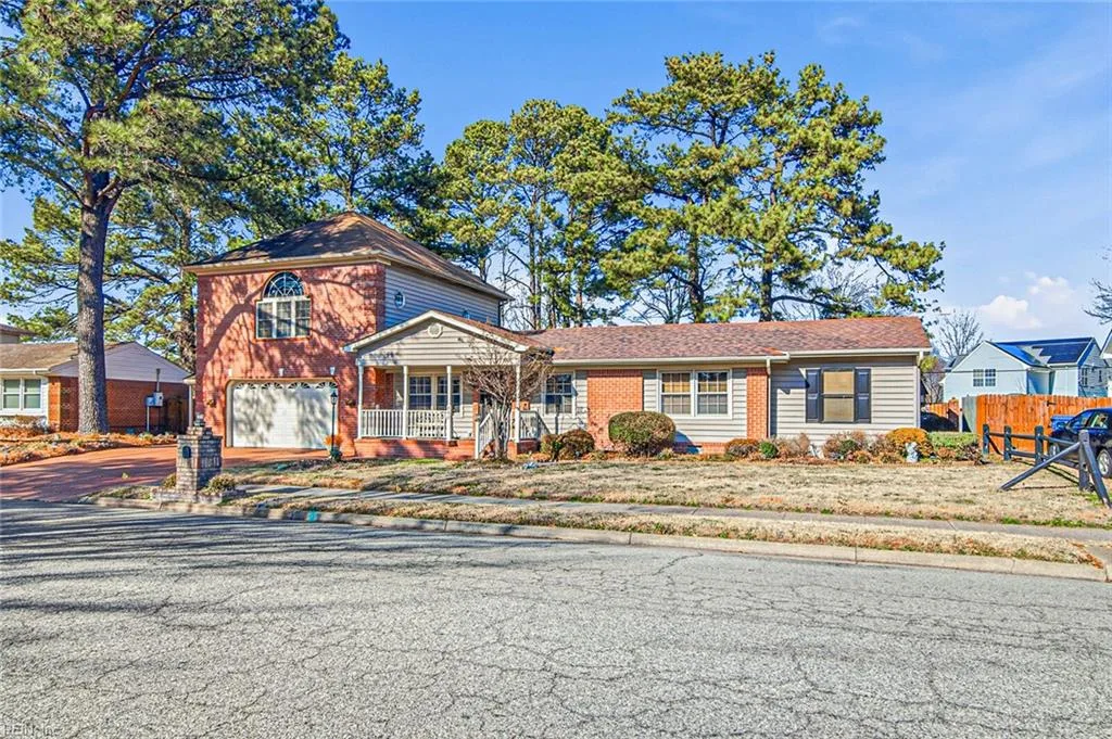 909 King Arthur Dr, Chesapeake — photo