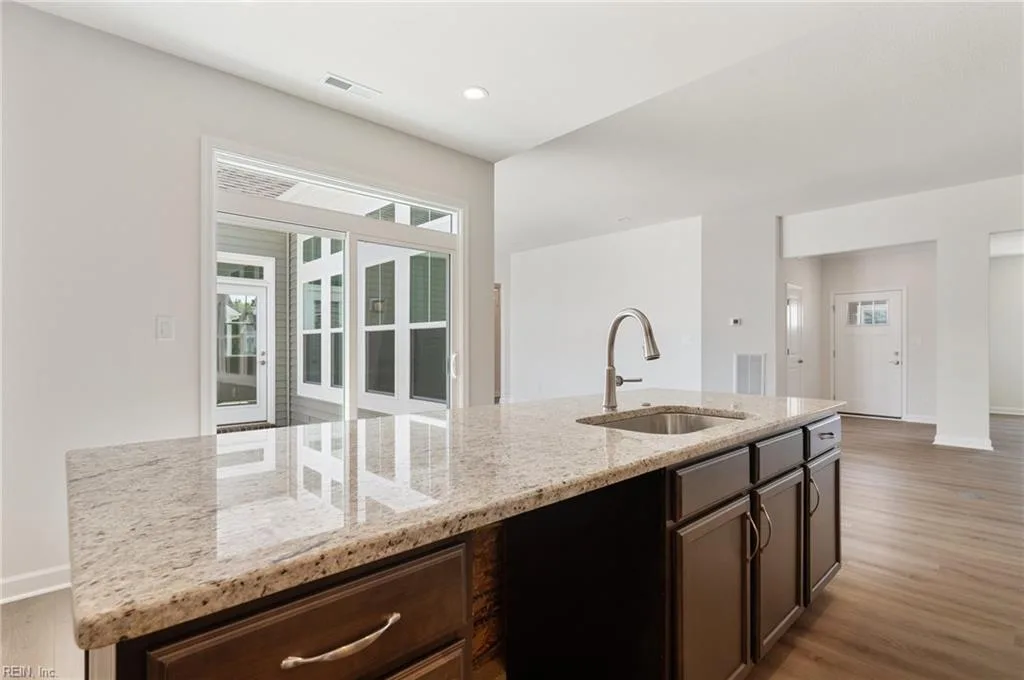 1101 Capella LN #C, SUFFOLK VA 23434