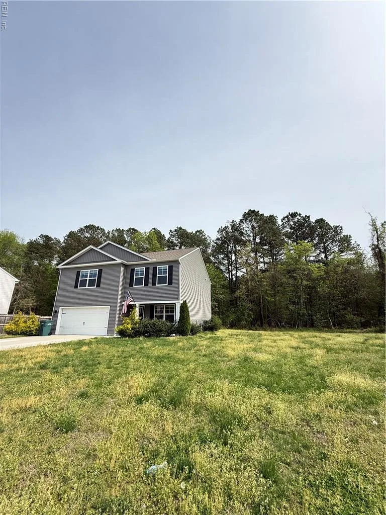 565 Bridgeway Ct, West Point — photo