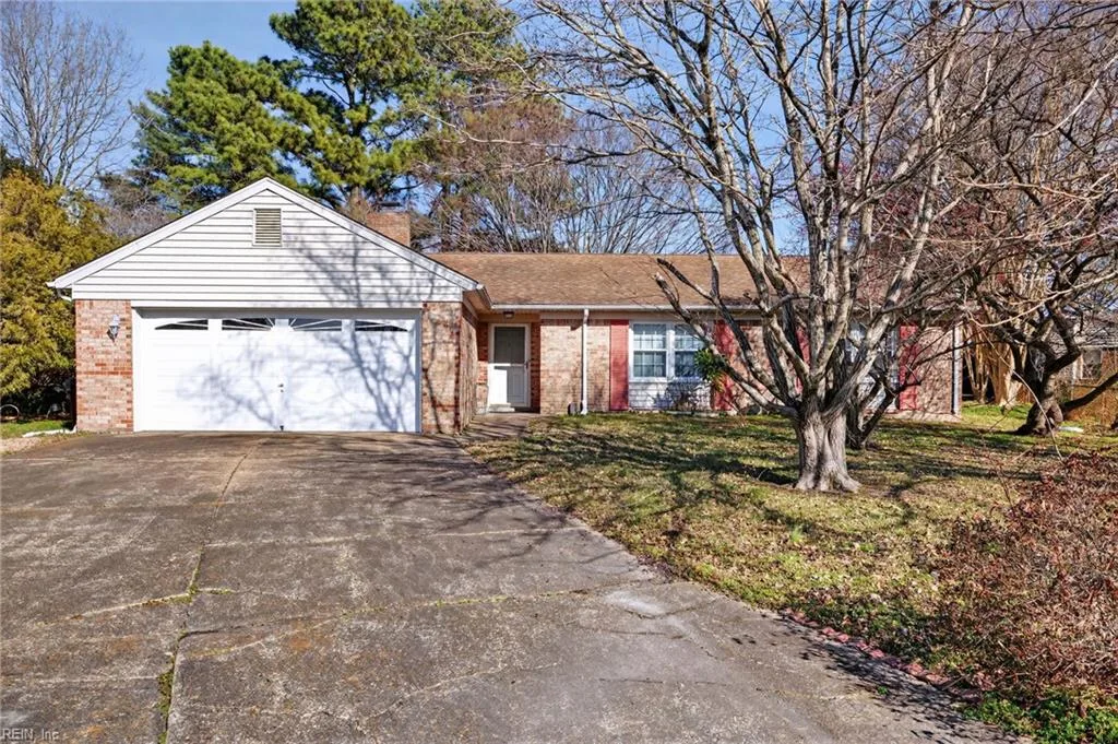 900 Aspen Cir, Virginia Beach — photo