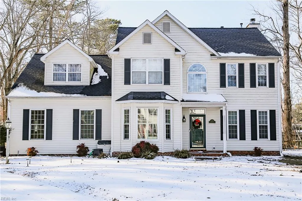 504 Sandcastle Ct, Chesapeake — photo
