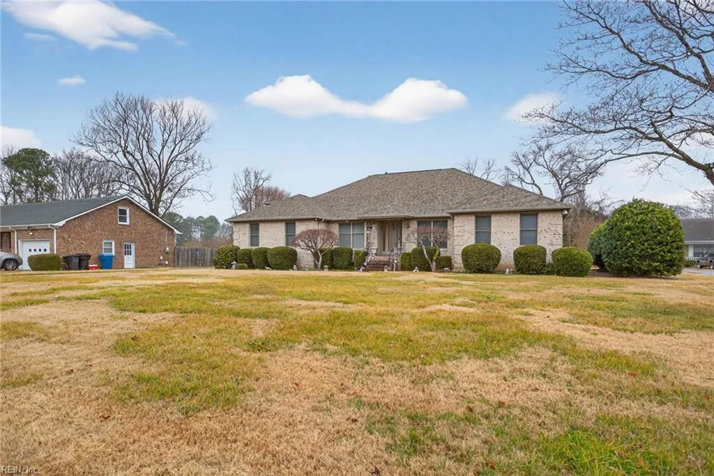 5512 Connie Ln, Virginia Beach — photo