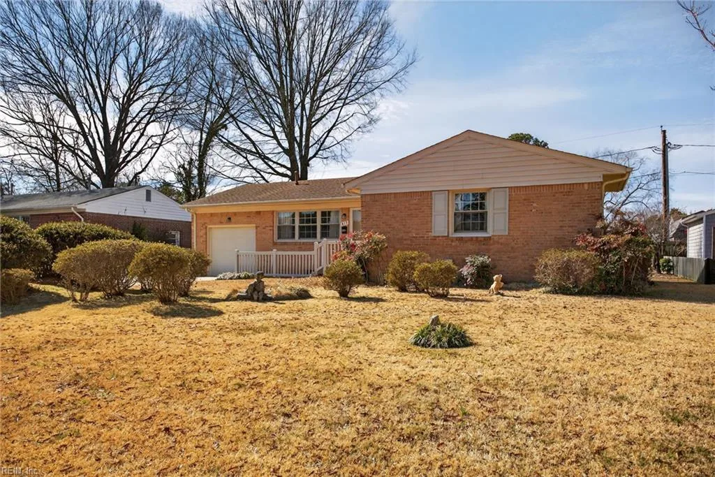 813 Benjamin PL, VIRGINIABEACH VA 23454