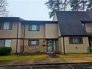 1032 Willow Green Dr, Newport News — photo
