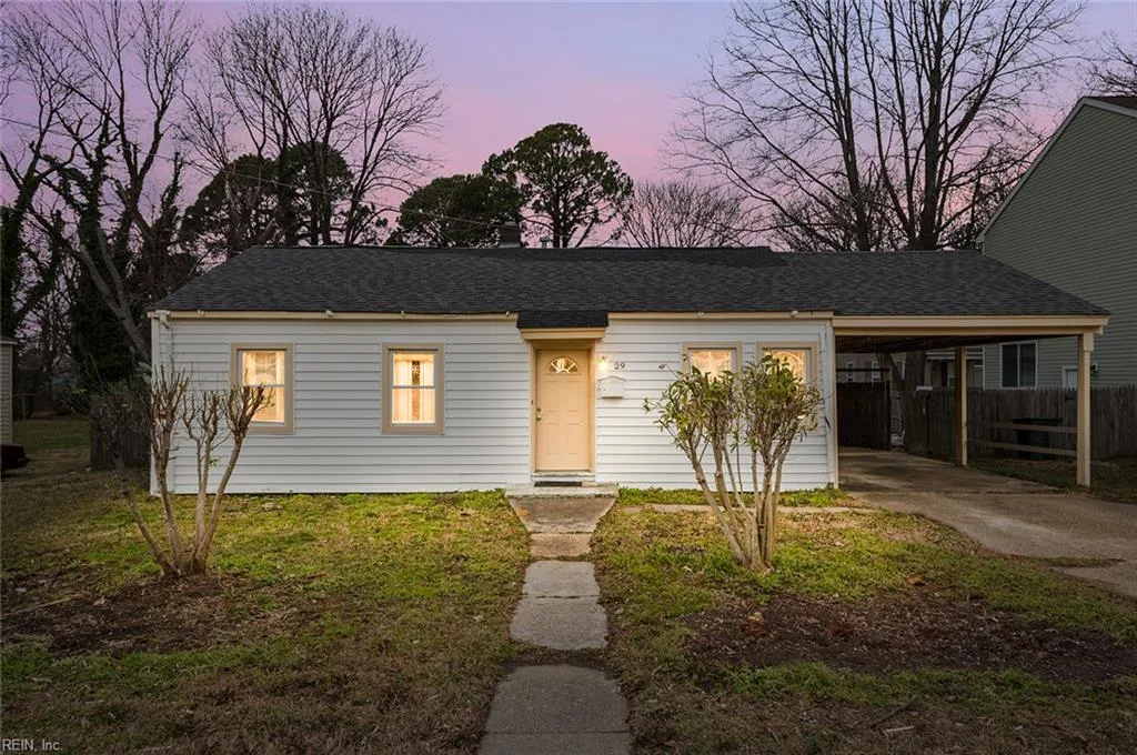 29 Scotland RD, HAMPTON VA 23663