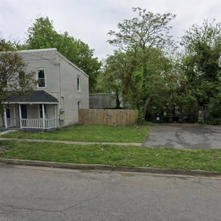1210 Maltby Ave, Norfolk — photo