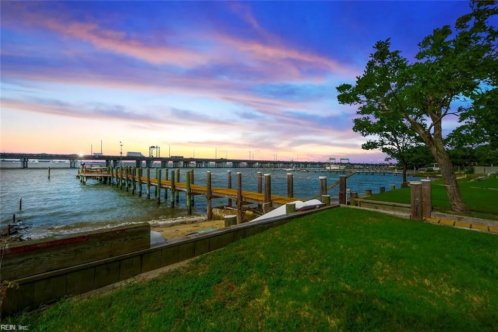 1019 Little Bay Ave, Norfolk — photo