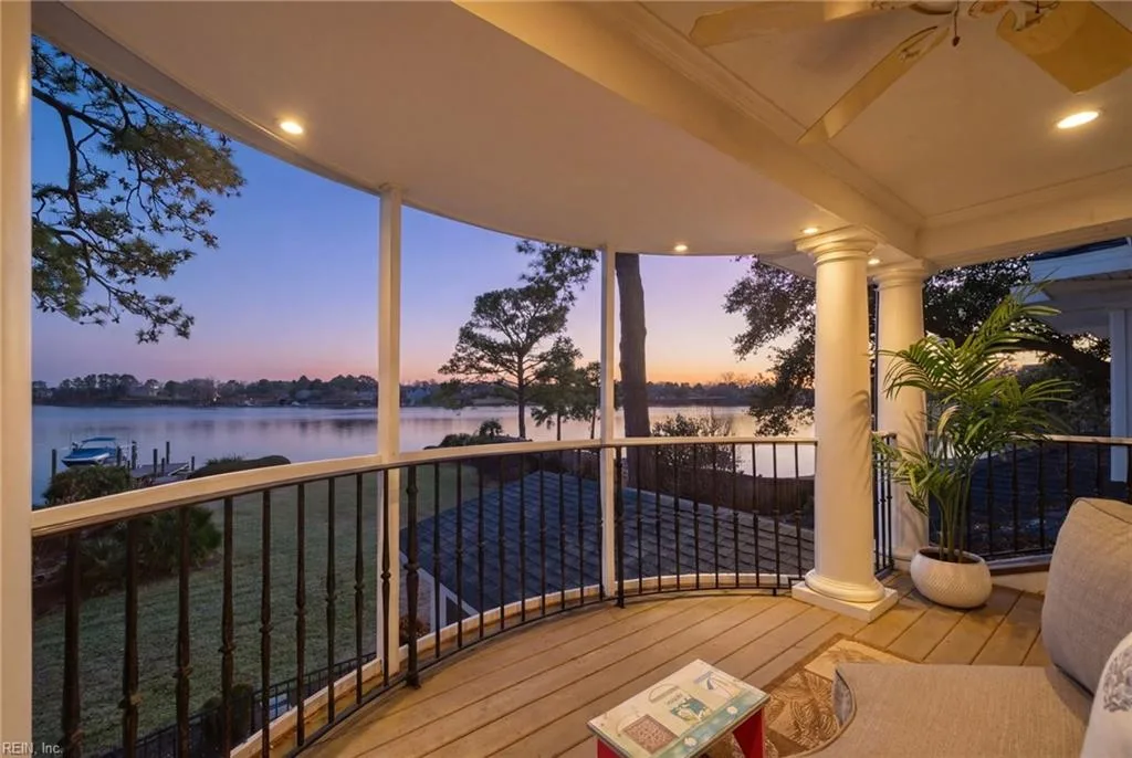 2001 English Cedar Cir, Virginia Beach — photo