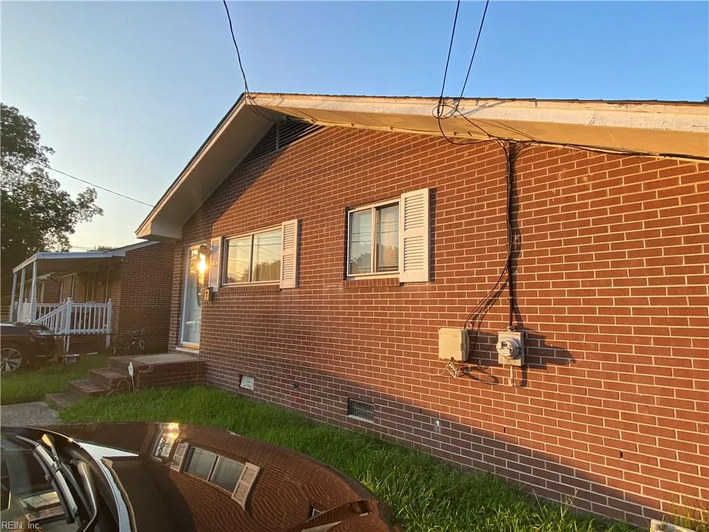 14 Henderson Ln, Hampton — photo