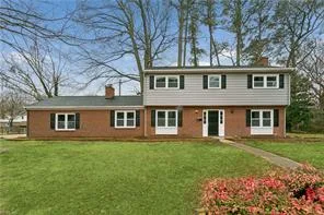 4 Alexander Dr, Hampton — photo