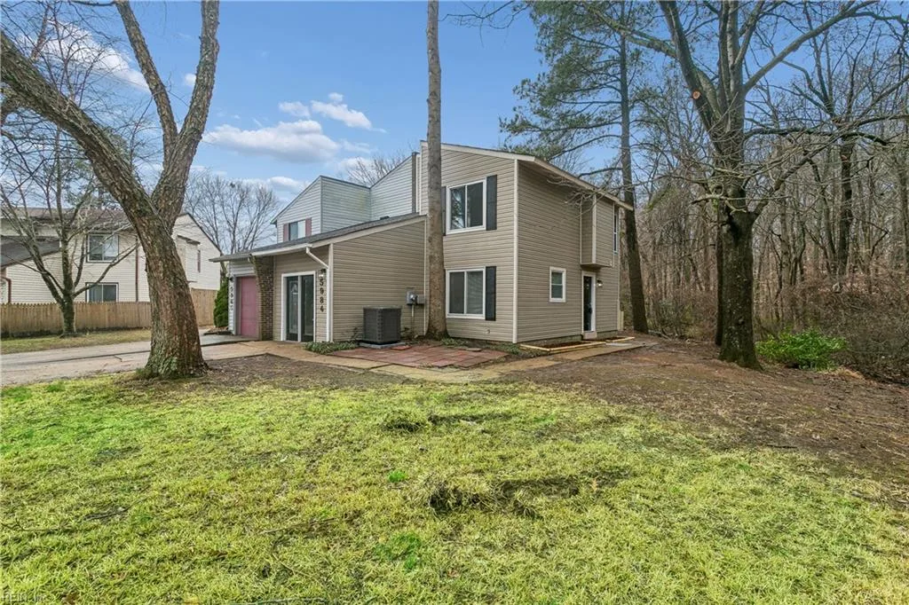 5984 Buckminister Ln, Virginia Beach — photo