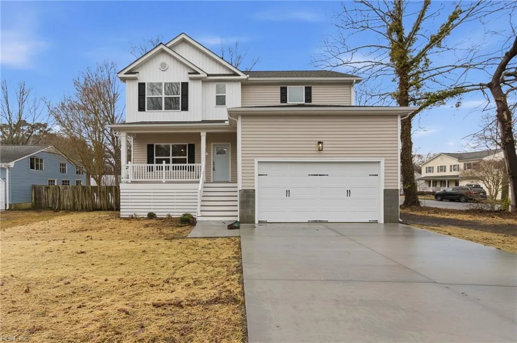 2 Tiffany LN, HAMPTON VA 23664