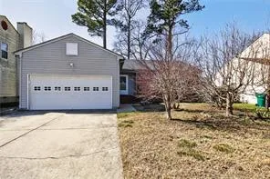 713 Mainsail Dr, Newport News — photo