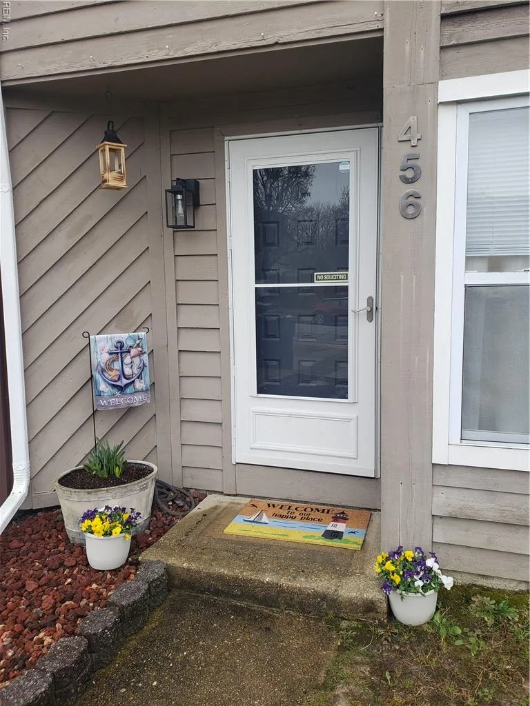 456 Falling Ln, Virginia Beach — photo