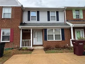 716 Nottaway Dr, Chesapeake — photo