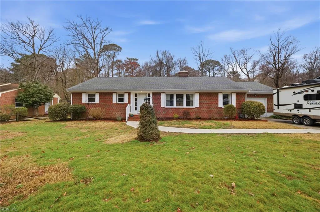 221 Delaney Dr, Suffolk — photo