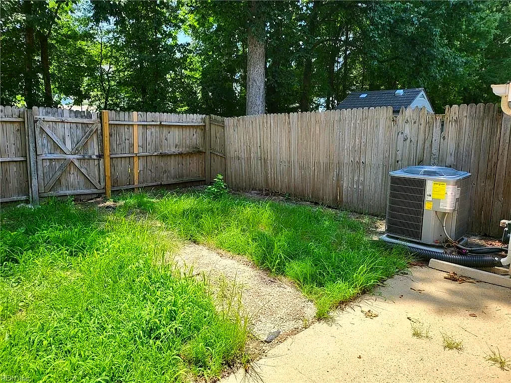 9 Madrone Pl, Hampton — photo