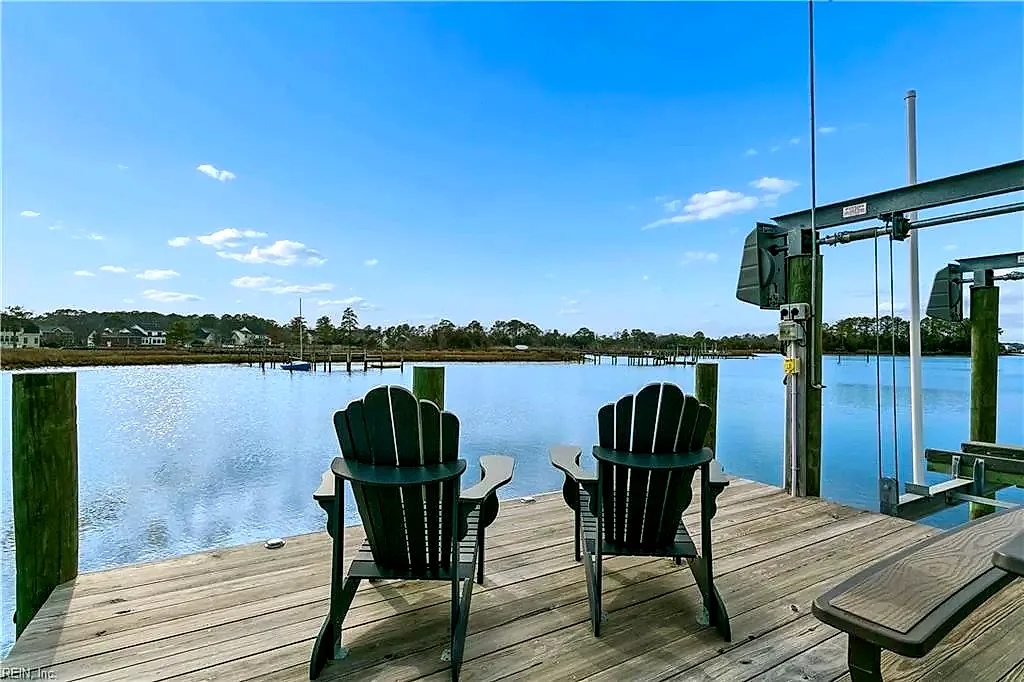 5 Dove Point Trl, Poquoson — photo