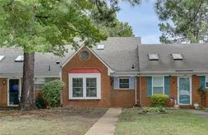446 Hollomon Dr, Hampton — photo