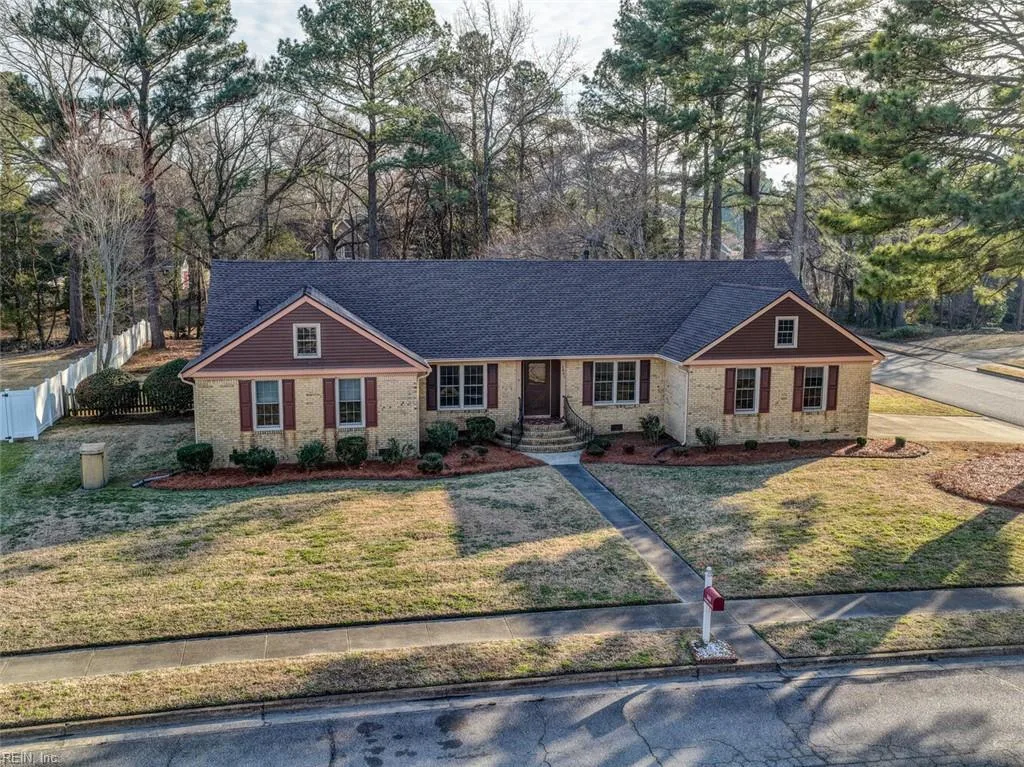 3809 Harding Dr, Chesapeake — photo