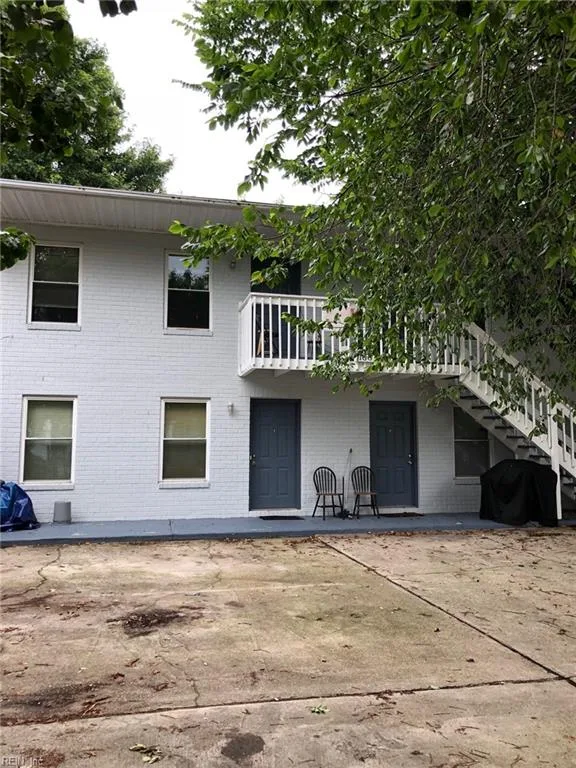 166 W Balview Ave #B, Norfolk — photo