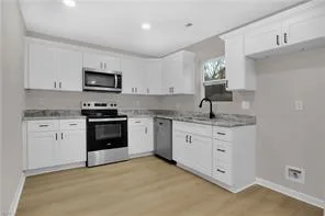 16209 Smithfield Heights Dr, Smithfield — photo