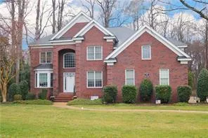 103 Brenda Ct, Yorktown — photo