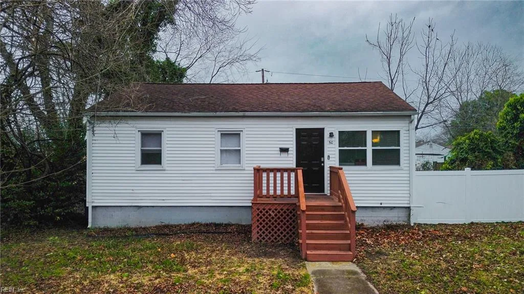 60 Sycamore AVE, NEWPORTNEWS VA 23607
