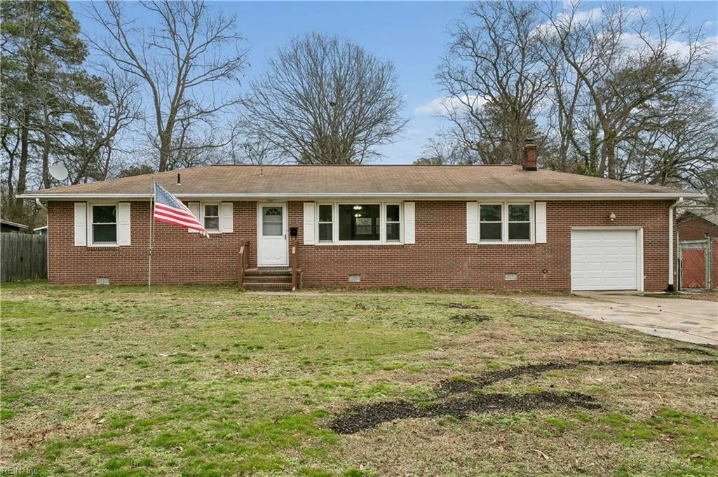 232 Menchville RD, NEWPORTNEWS VA 23602