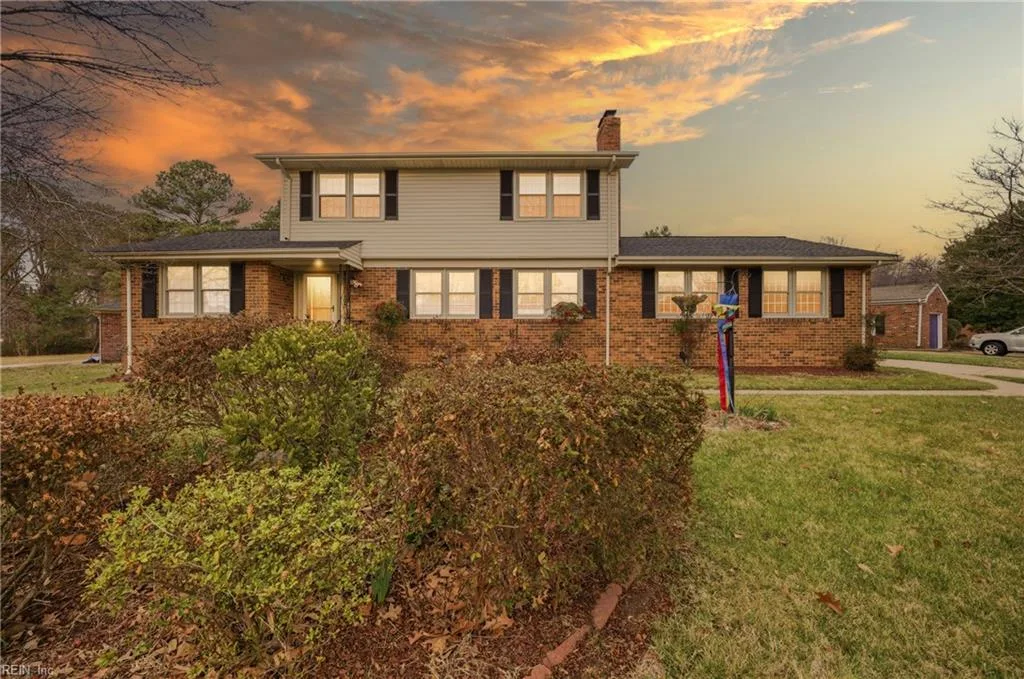 400 Beauregard DR, CHESAPEAKE VA 23322