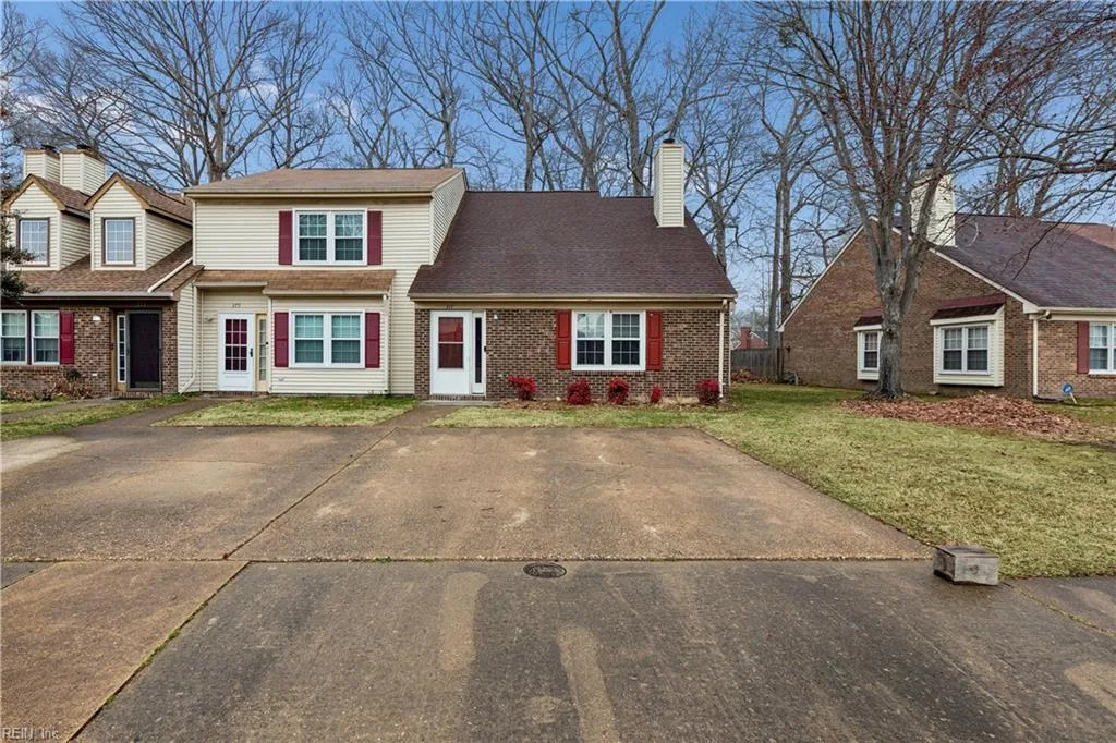 377 Kinsmen WAY, HAMPTON VA 23666