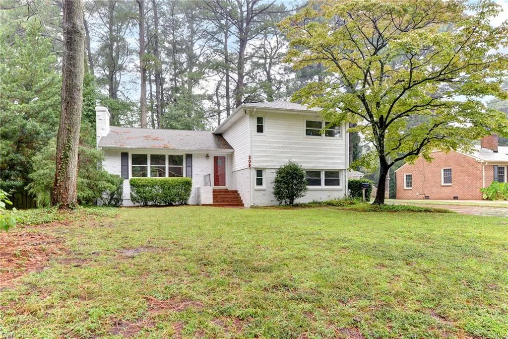 309 Corbin DR, NEWPORTNEWS VA 23606
