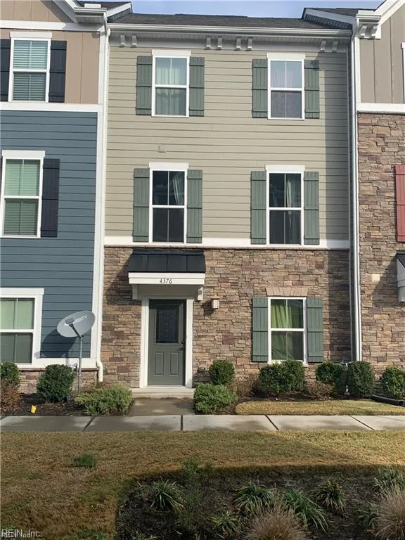 4376 Pickney LN, CHESAPEAKE VA 23324