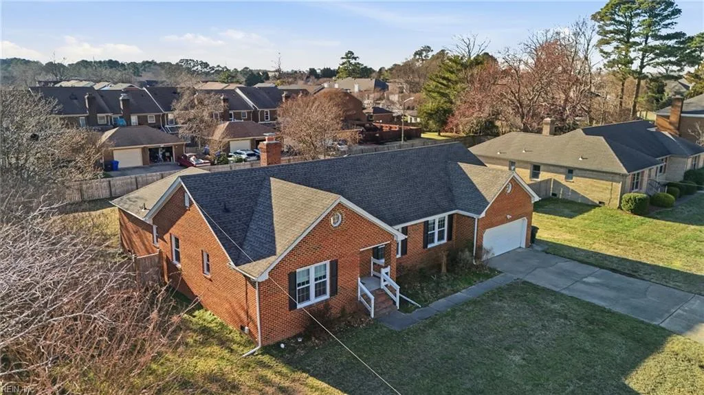 949 Lindsley DR, VIRGINIABEACH VA 23454