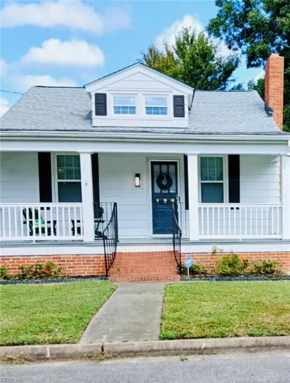 129 North AVE, NEWPORTNEWS VA 23601