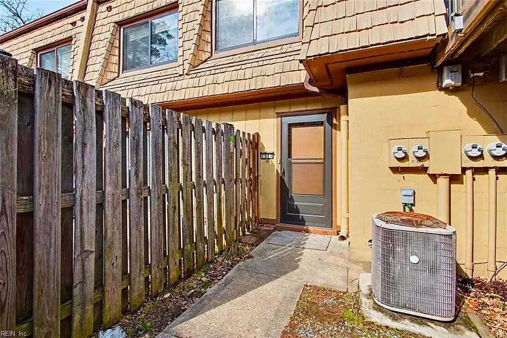 1511 Monterry Pl, Newport News — photo