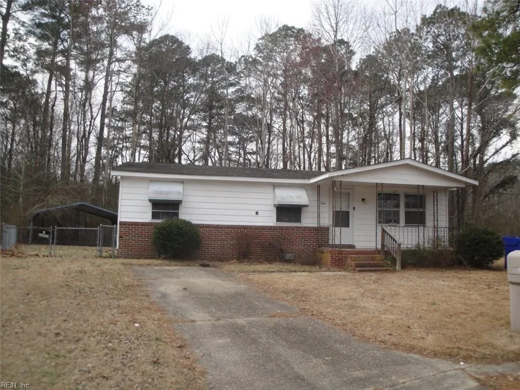 1304 Shelton Ct, Suffolk — photo