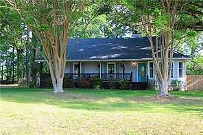 111 N Marshall Rd, Shawboro — photo