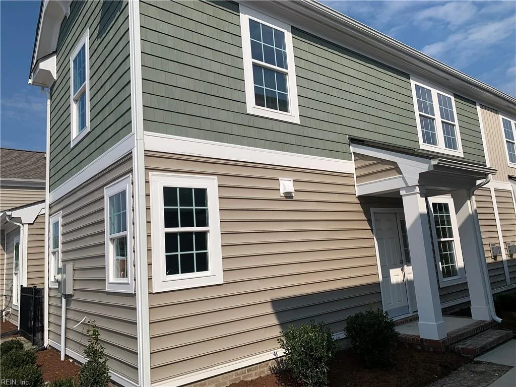 1014 Robinson Rd #8a, Suffolk — photo