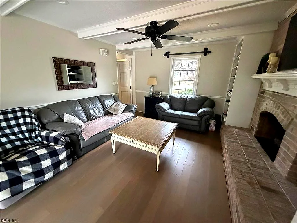 824 Heritage Pt, Chesapeake — photo