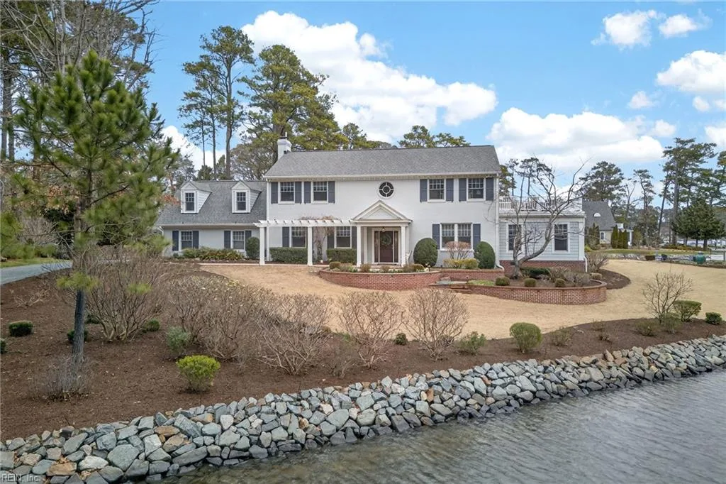 916 Oriole Dr, Virginia Beach — photo
