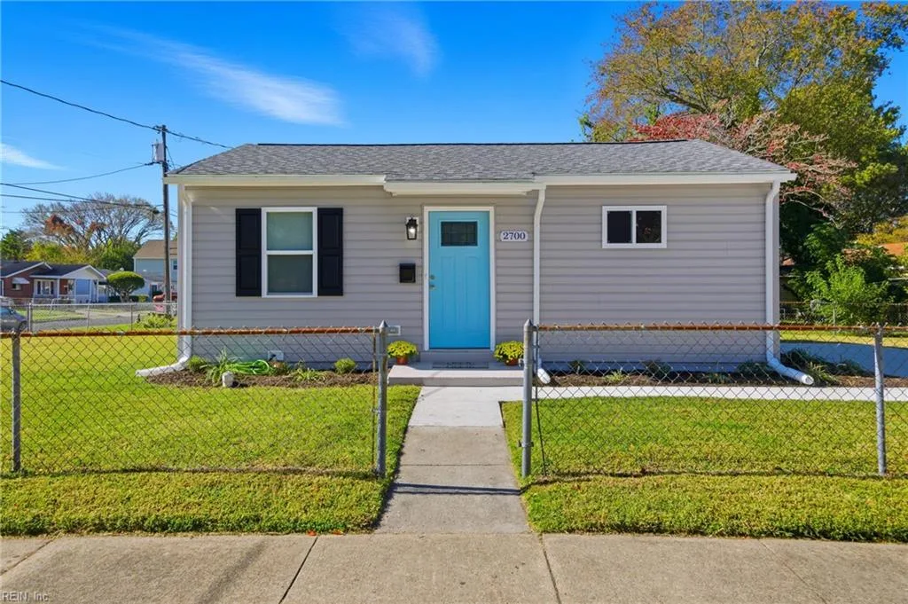 2700 Ash St, Portsmouth — photo