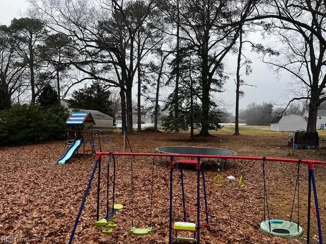 713 Todds Ln, Hampton — photo