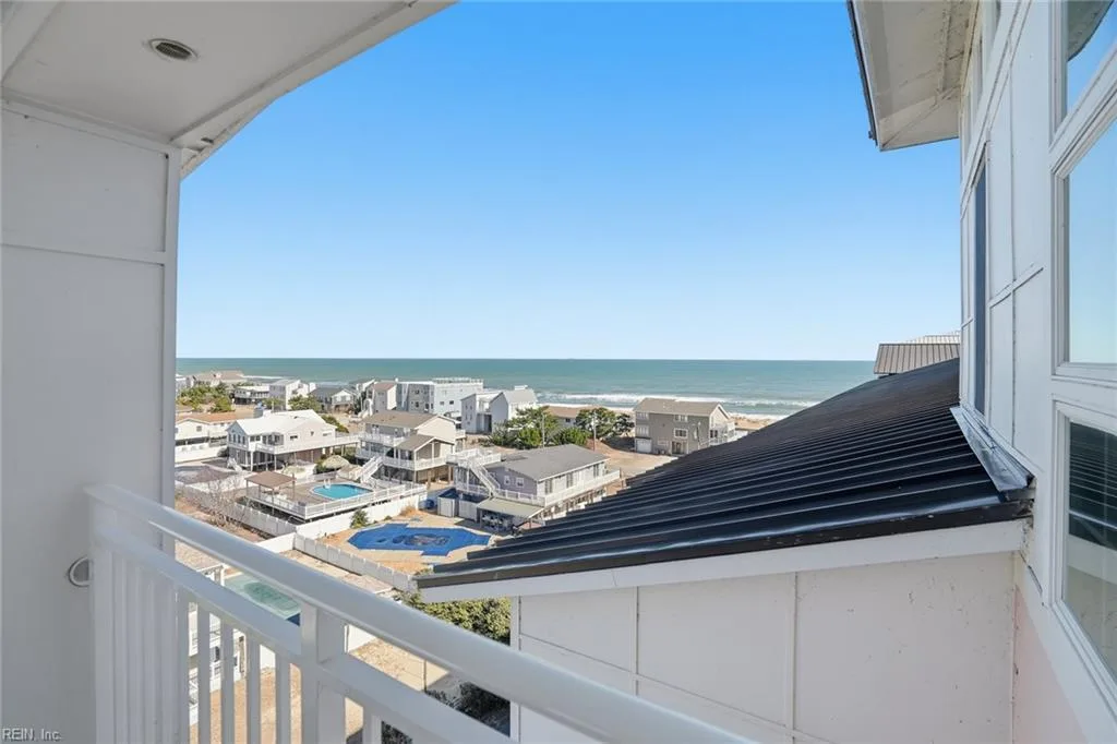 3700 Sandpiper RD #417, VIRGINIABEACH VA 23456