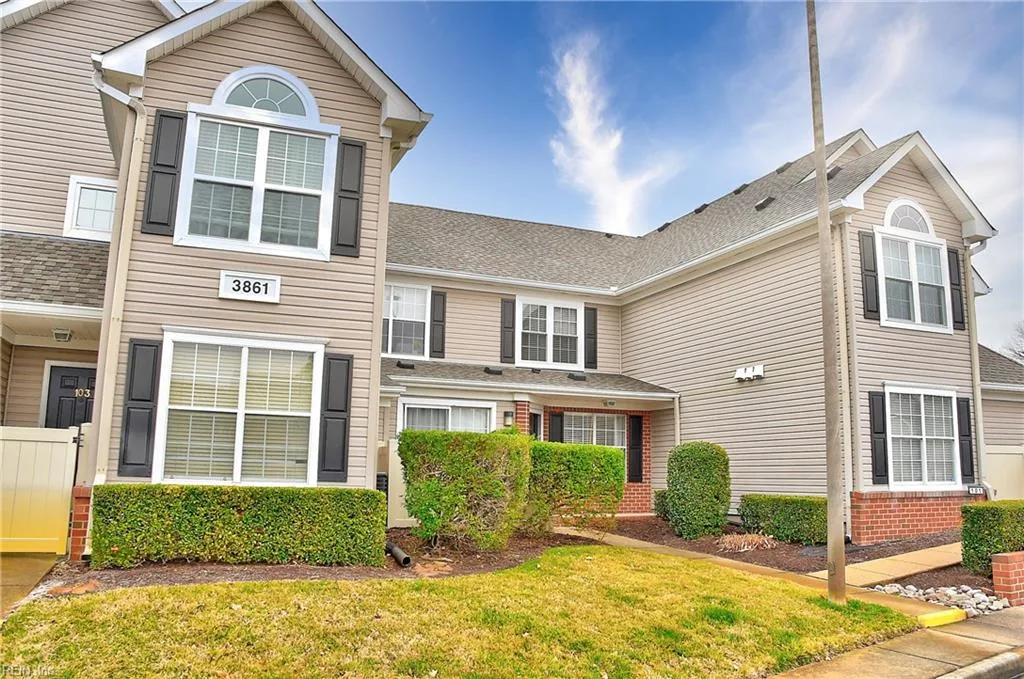 3861 Lasalle Dr #102, Virginia Beach — photo