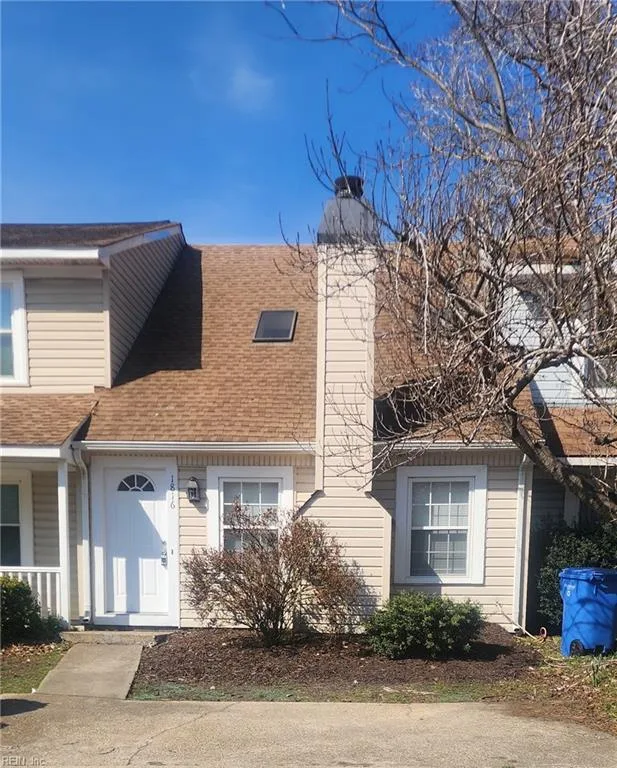 1816 Carrollwood Cmn, Chesapeake — photo
