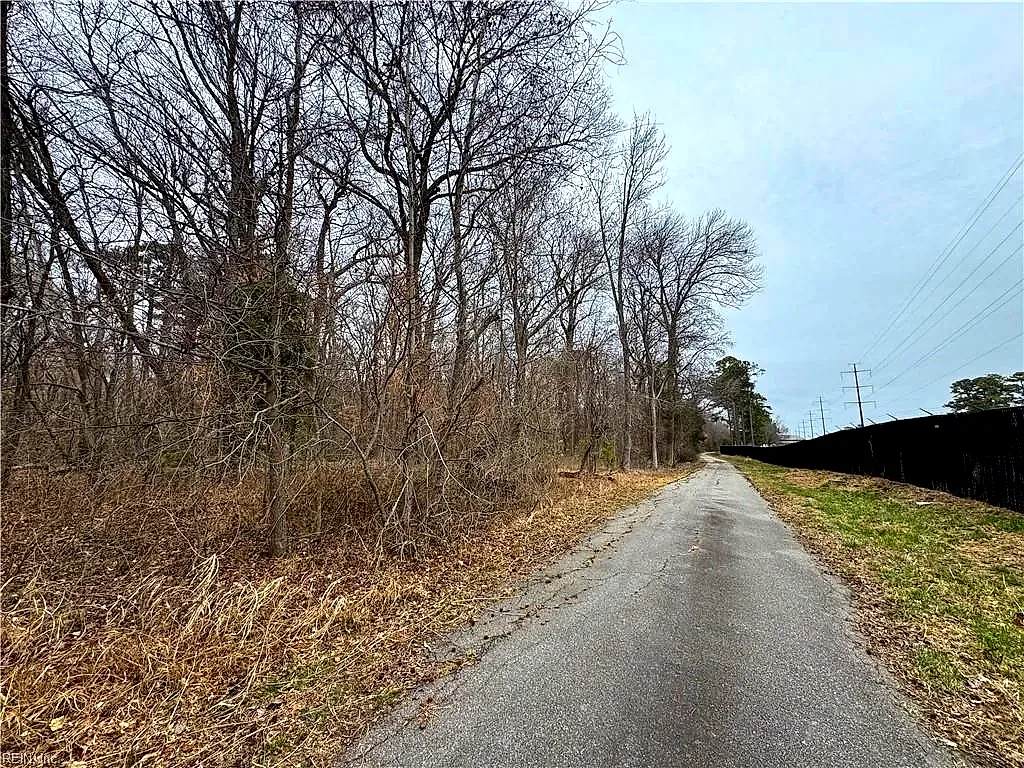 240 Dozier Rd, Newport News — photo