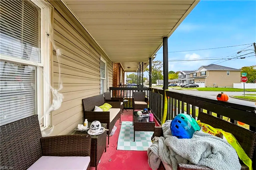 1241 Wirt Ave, Portsmouth — photo